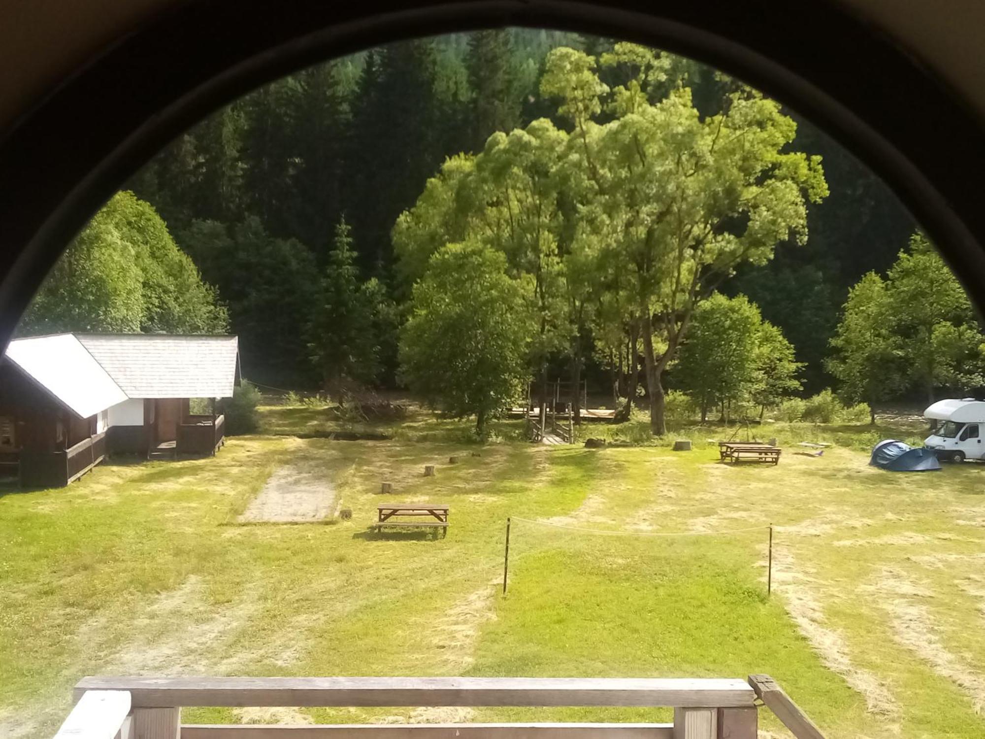 Hotel La Malu' Bistritei - Casutele Valea Stanii Zewnętrze zdjęcie
