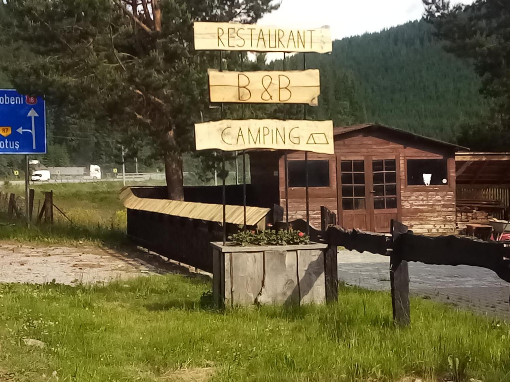 Hotel La Malu' Bistritei - Casutele Valea Stanii Zewnętrze zdjęcie